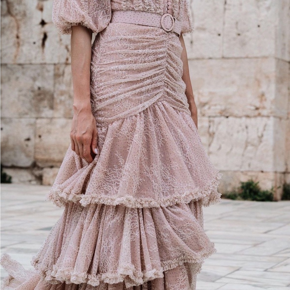 Elegant Cream Lace Dress